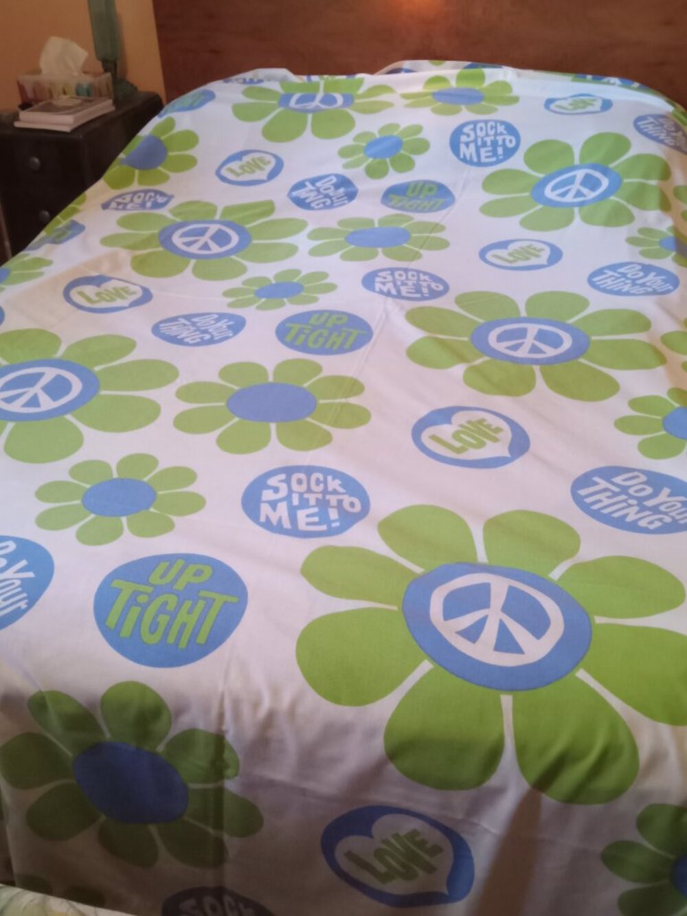 Vintage original 1960 1970 double bed sheet peace and love flowers